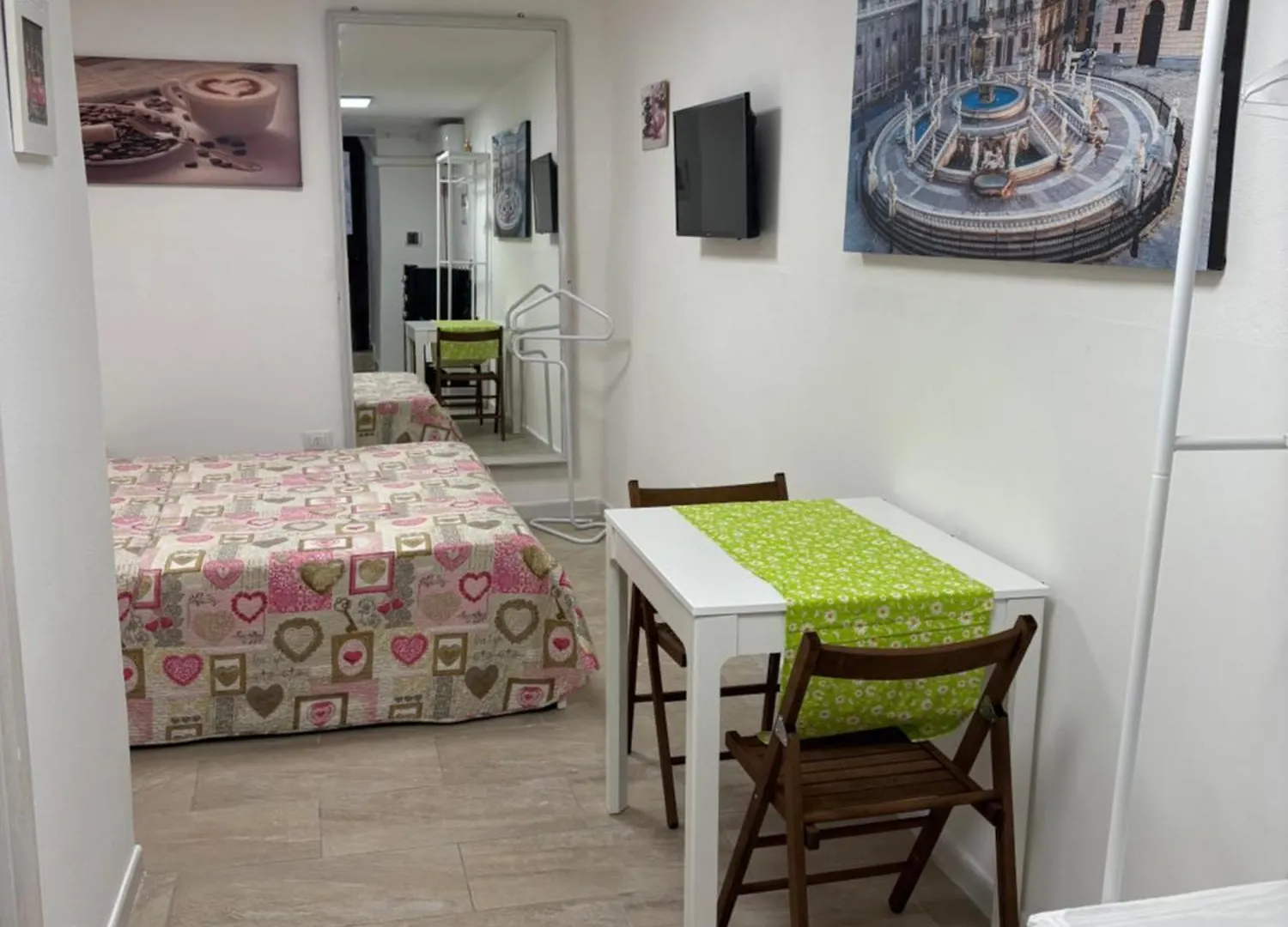 Piazza Verdi Comodo Monolocale Palermo Centro location